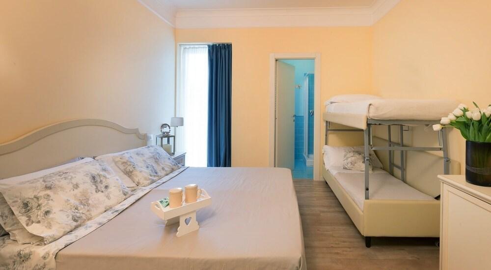 Beyou Hotel Villa Rosa 리치오네 외부 사진