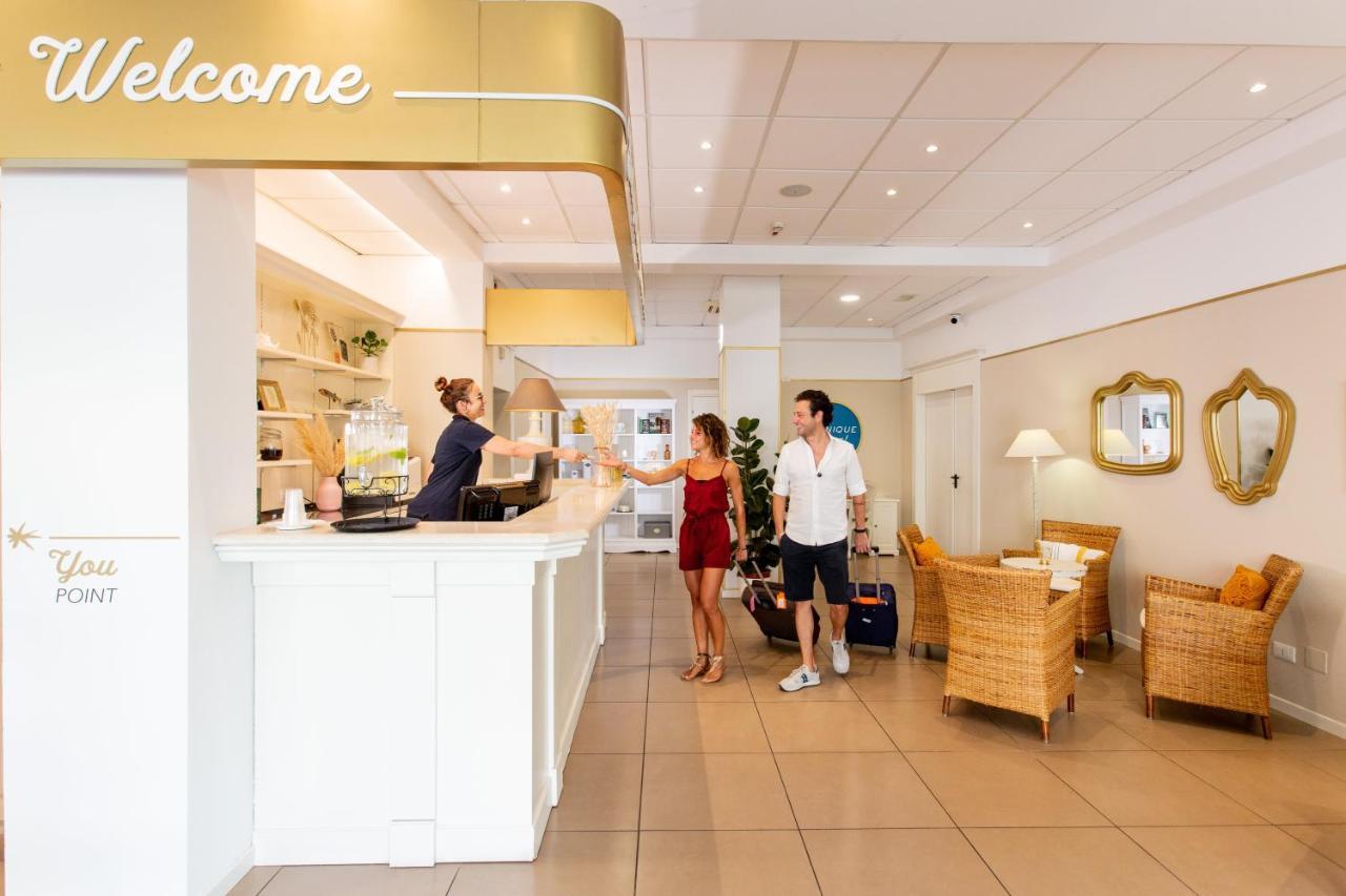 Beyou Hotel Villa Rosa 리치오네 외부 사진