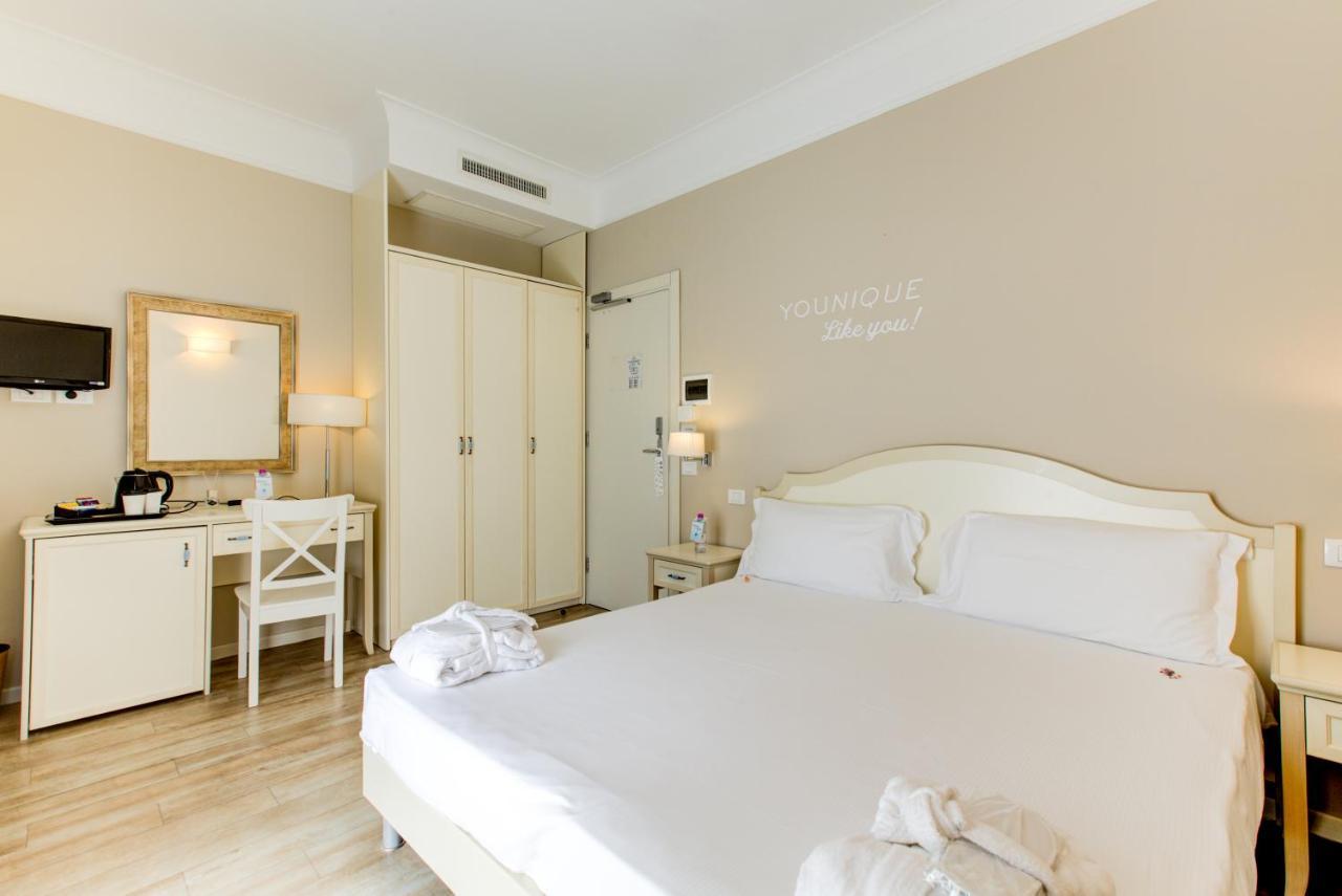 Beyou Hotel Villa Rosa 리치오네 외부 사진