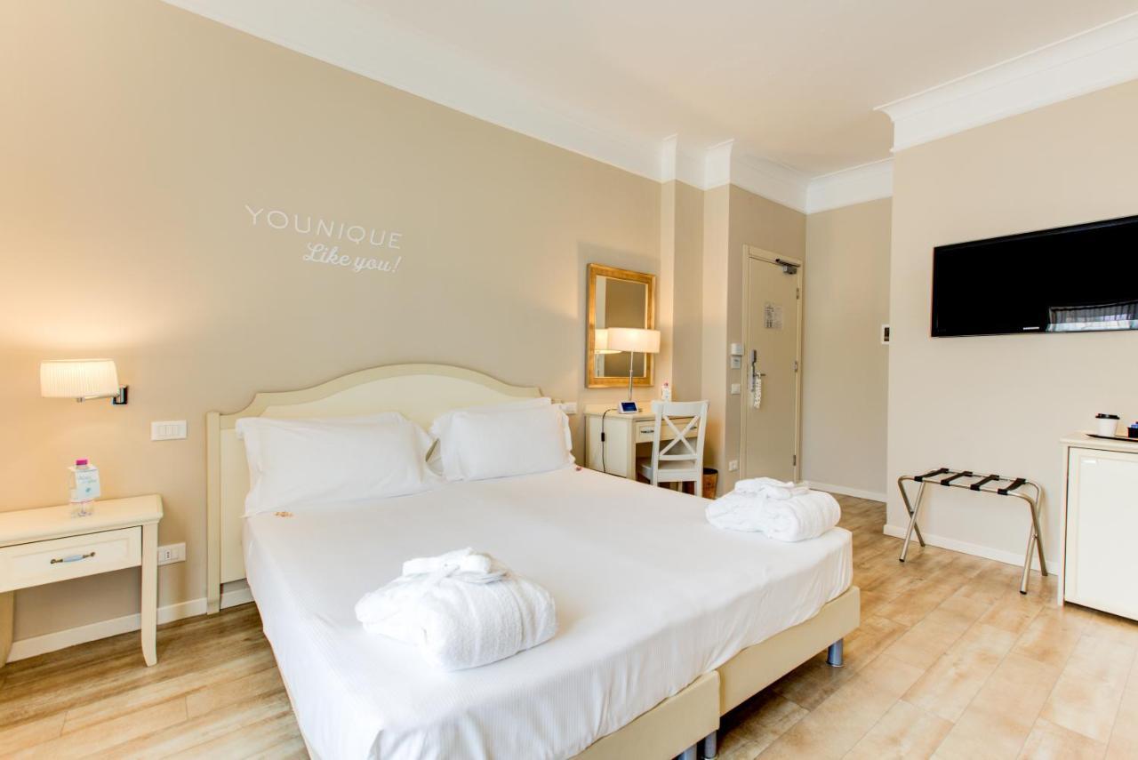 Beyou Hotel Villa Rosa 리치오네 외부 사진