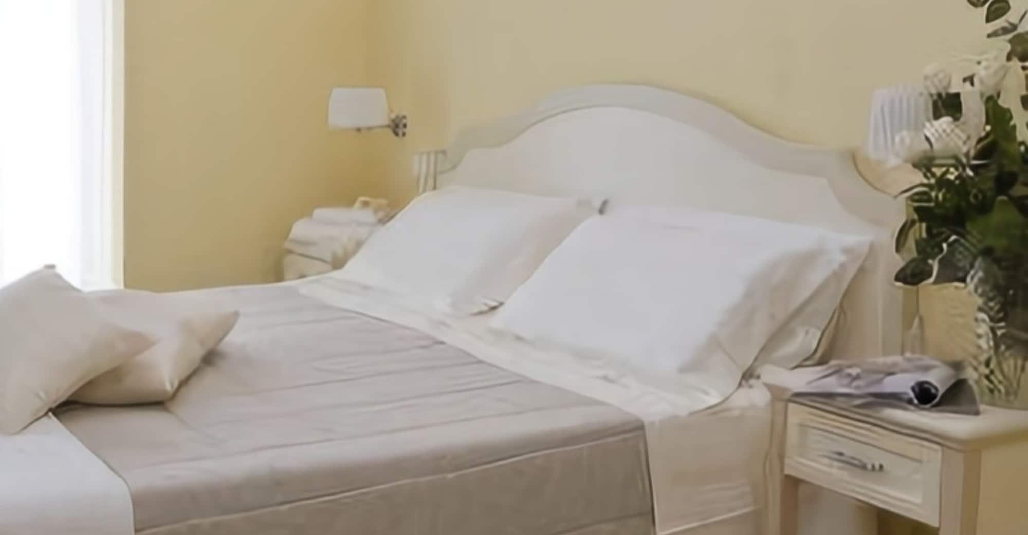 Beyou Hotel Villa Rosa 리치오네 외부 사진