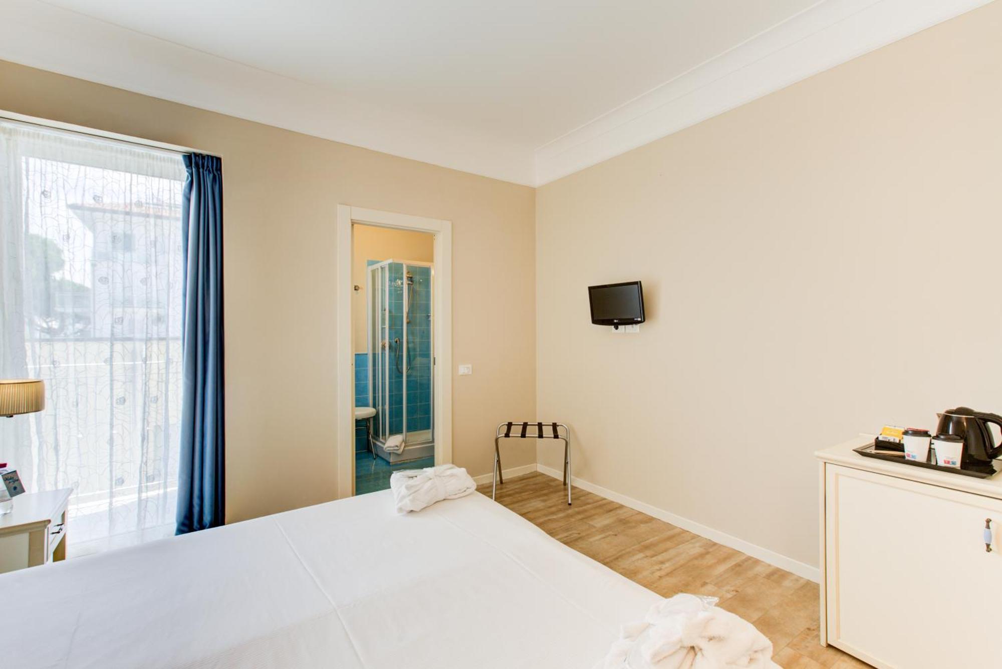 Beyou Hotel Villa Rosa 리치오네 객실 사진